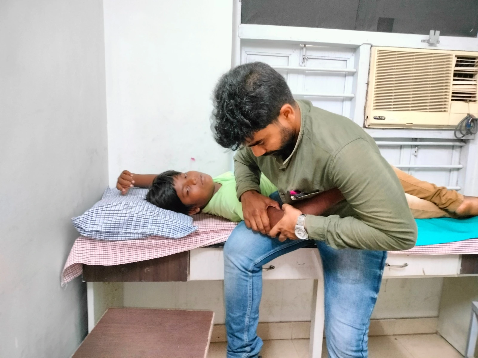 Best Physiotherapist of Bankura / Dr. Pijus Kanti Ghosh